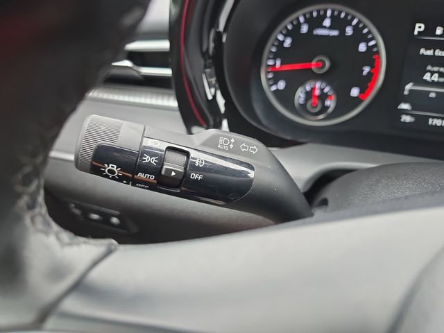 Used 2023 Kia K5 GT-Line image 32