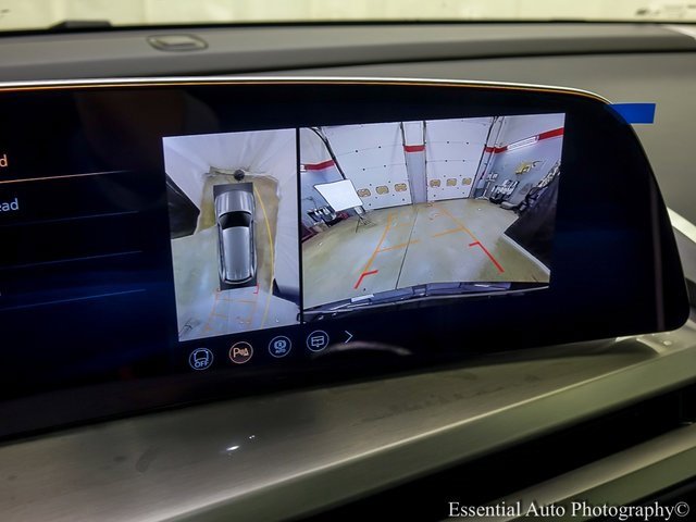 New 2026 Cadillac Vistiq Sport w/ LPO, Floor Liner Package image 16