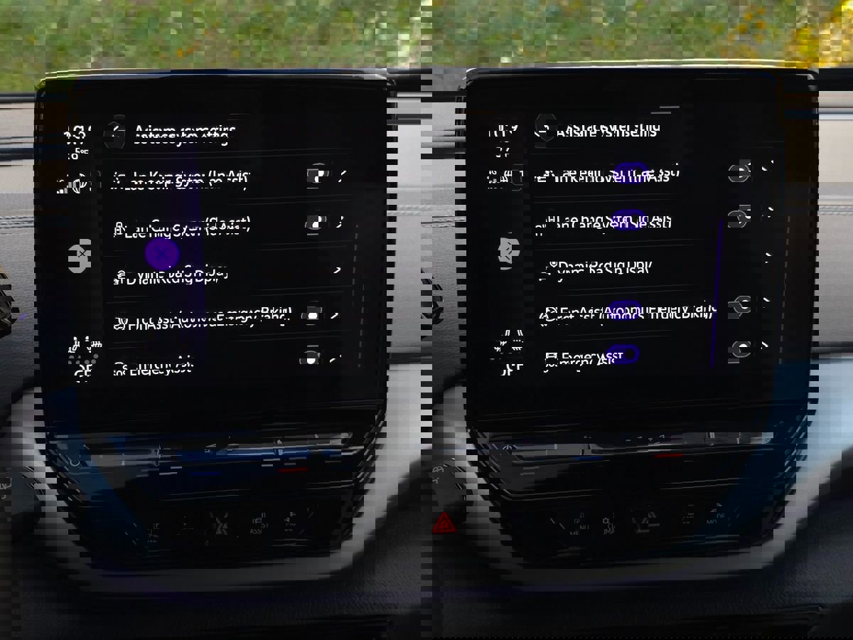 Used 2023 Volkswagen ID.4 Pro image 41