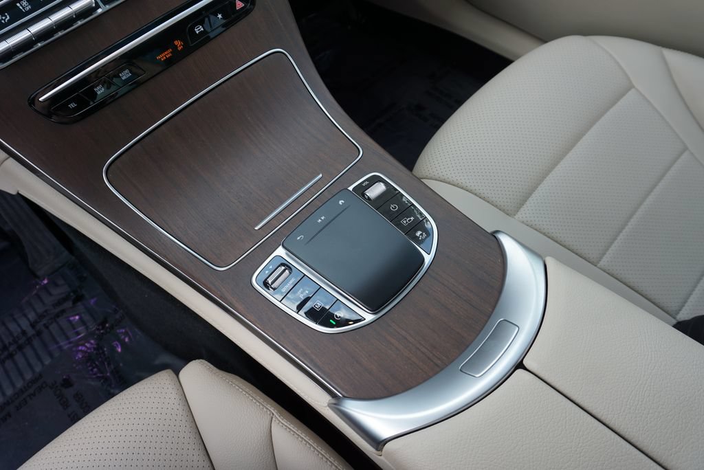 Certified 2020 Mercedes-Benz GLC 300 4MATIC image 34