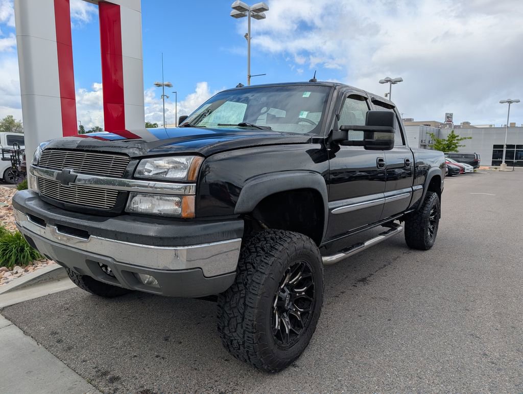 Used 2003 Chevrolet Silverado 1500 LT w/ Skid Plate Package AWD/4WD image 2