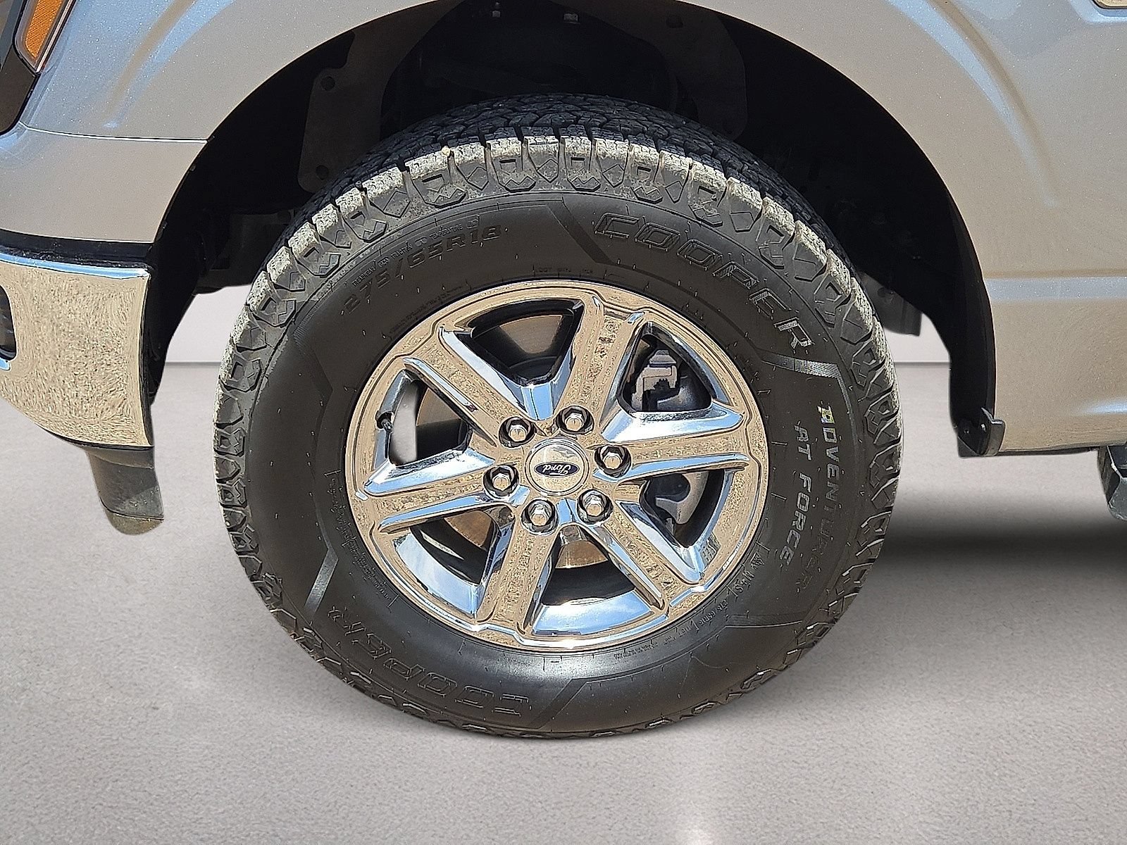 Used 2025 Ford F150 XLT w/ Equipment Group 301A Standard AWD/4WD image 10