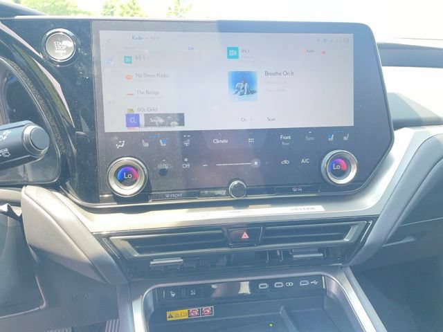 Used 2025 Lexus TX 350 AWD w/ Technology Package image 9