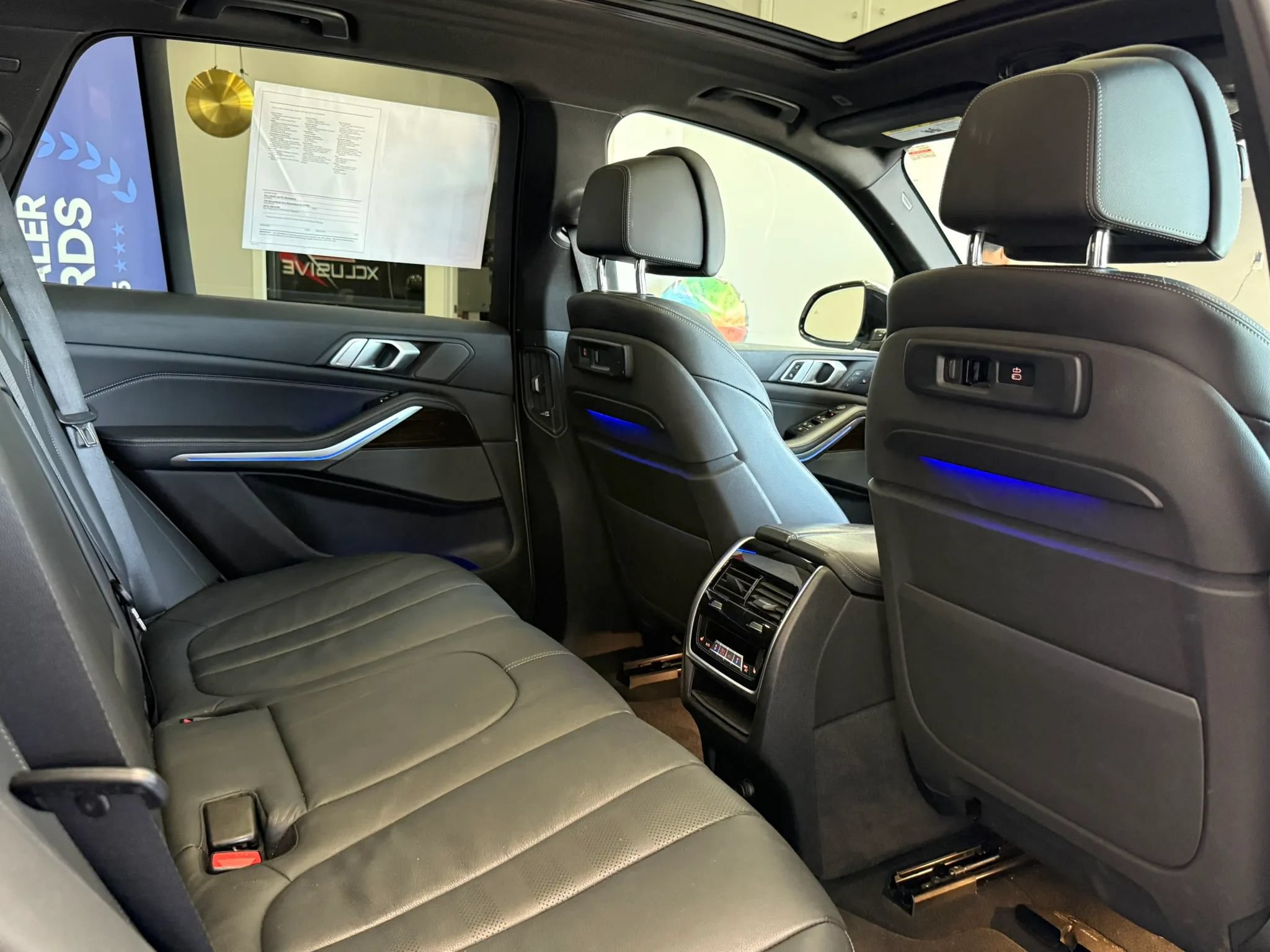 Used 2019 BMW X5 xDrive50i w/ M Sport Package AWD/4WD image 28