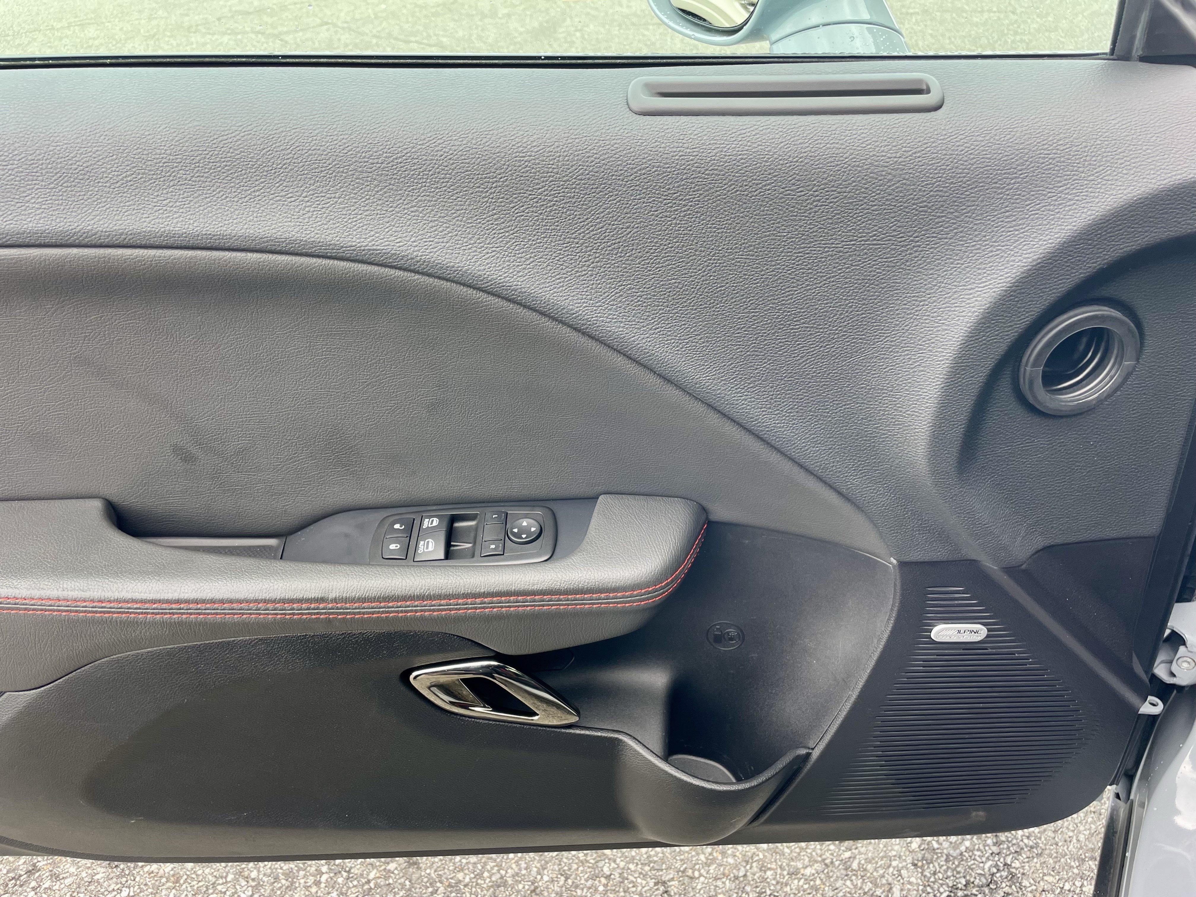Used 2021 Dodge Challenger SRT Hellcat RWD image 12