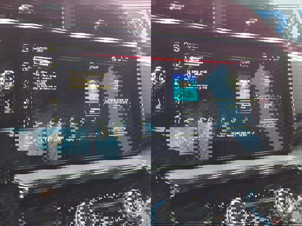 Used 2024 GMC Sierra 1500 AT4 w/ Technology Package image 16