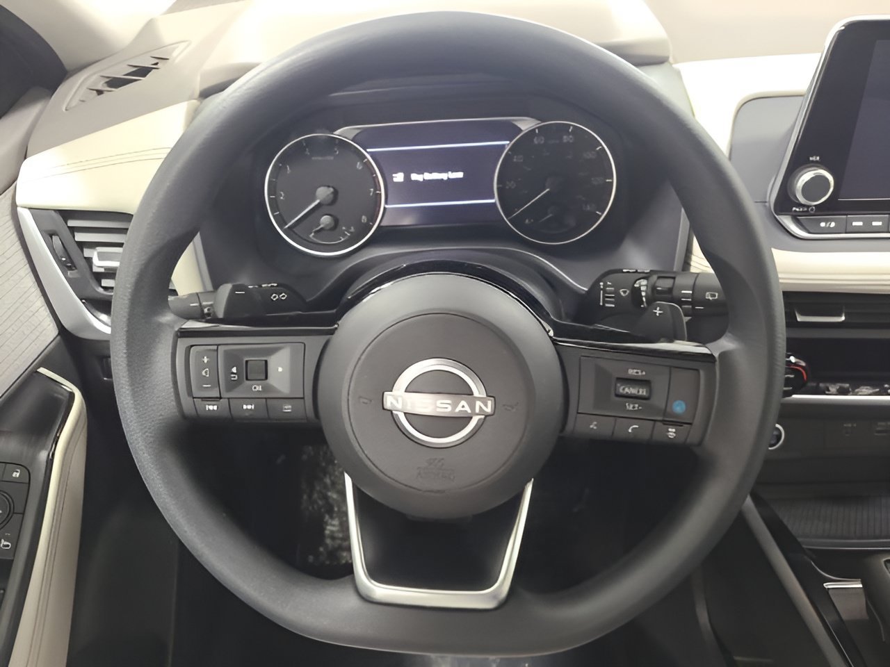 Used 2023 Nissan Rogue SV AWD/4WD image 26