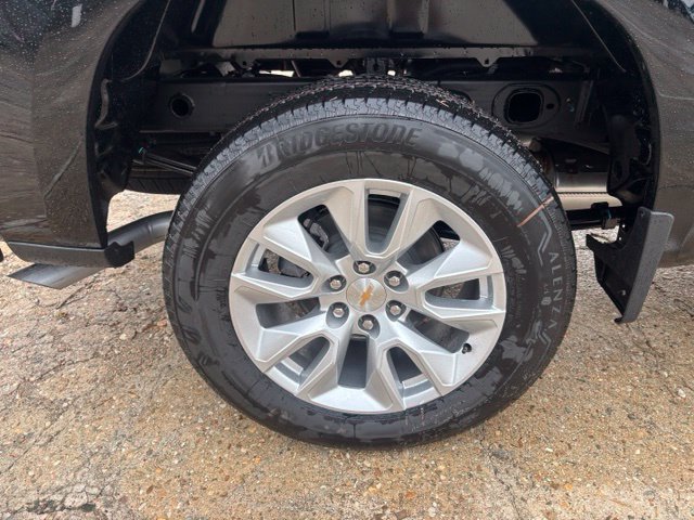 New 2026 Chevrolet Silverado 1500 Custom AWD/4WD image 9