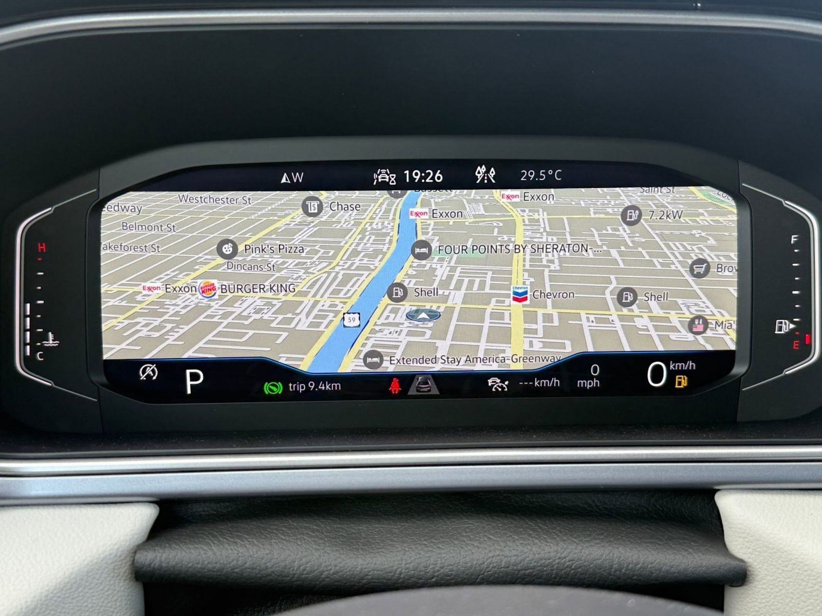 New 2026 Volkswagen Taos SEL image 25