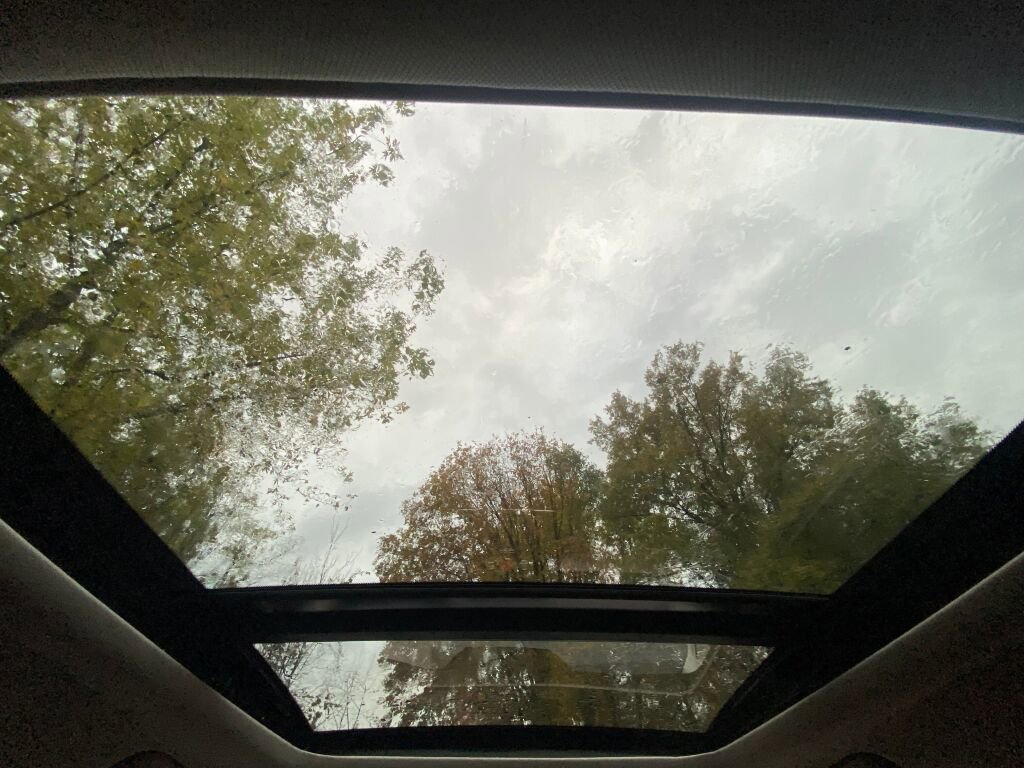 Used 2022 Nissan Pathfinder Platinum image 16