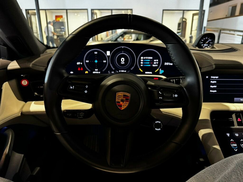 Used 2020 Porsche Taycan 4S image 12