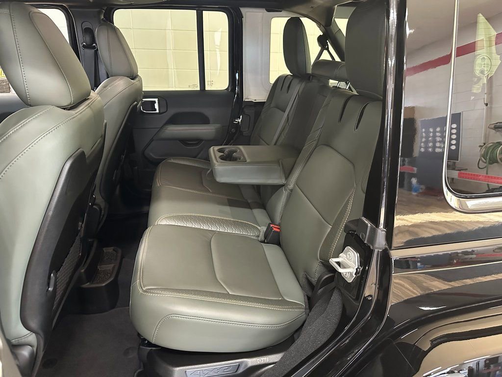 Used 2024 Jeep Wrangler High Altitude image 36