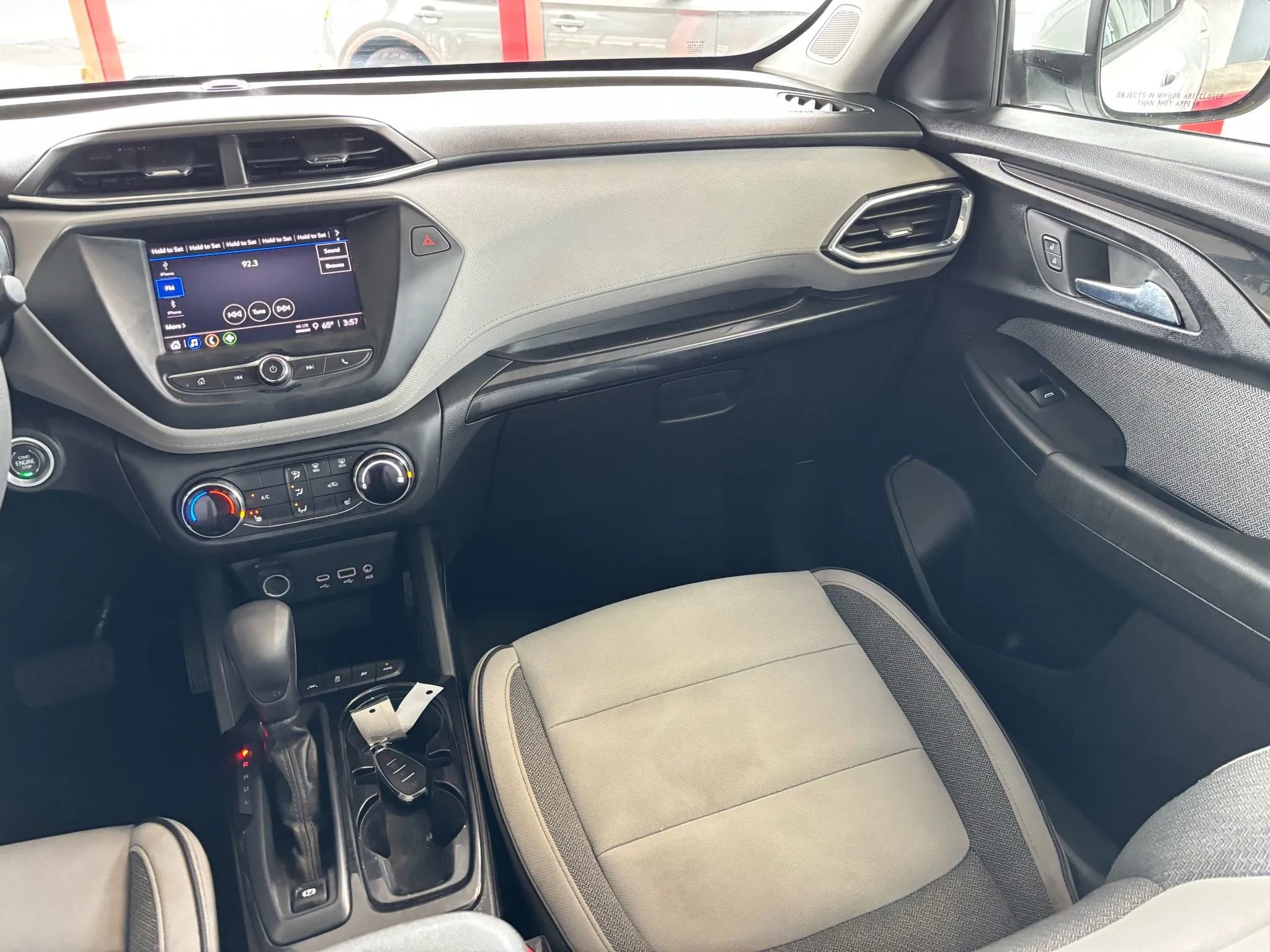 Used 2021 Chevrolet TrailBlazer LT image 11