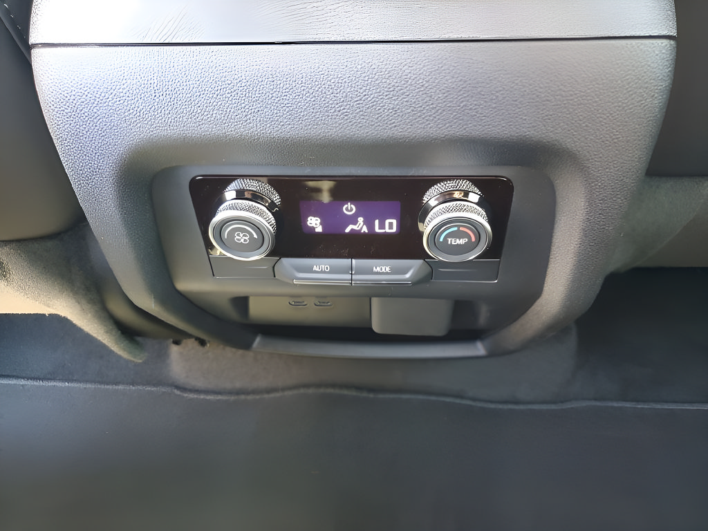 New 2026 Buick Enclave Sport Touring w/ Power Package FWD image 22