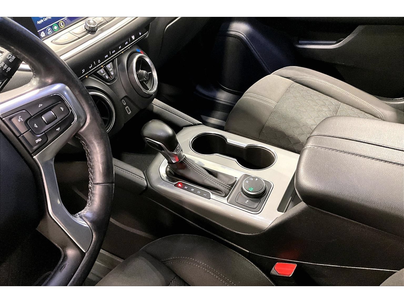 Used 2019 Chevrolet Blazer LT AWD/4WD image 25