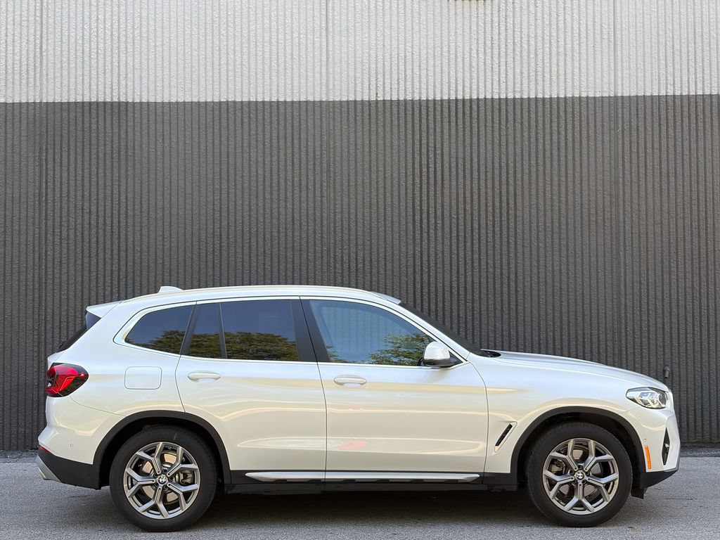 Used 2024 BMW X3 xDrive30i w/ Premium Package AWD/4WD image 8