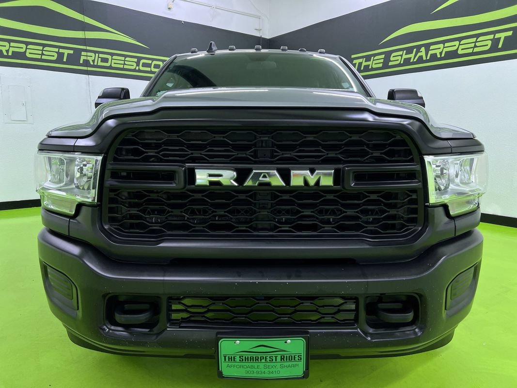 Used 2022 RAM 3500 Tradesman RWD image 3