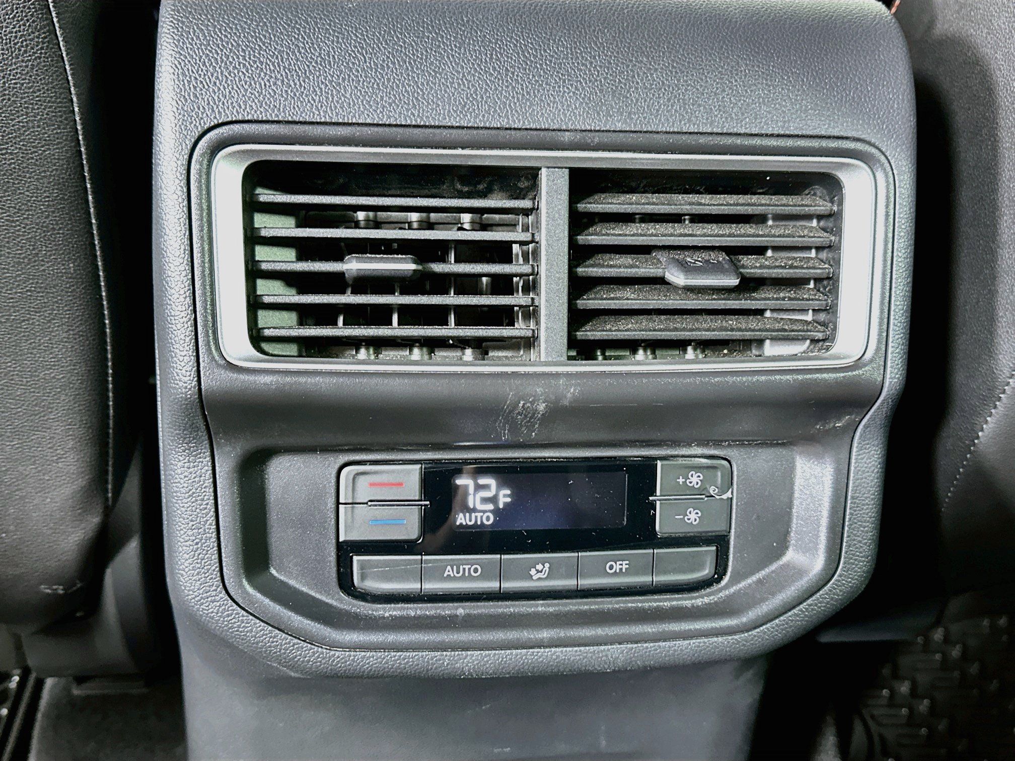 Used 2026 Volkswagen Atlas Peak Edition AWD/4WD image 24