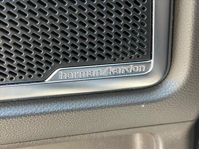 Used 2021 Kia Telluride SX w/ Towing Package FWD image 22