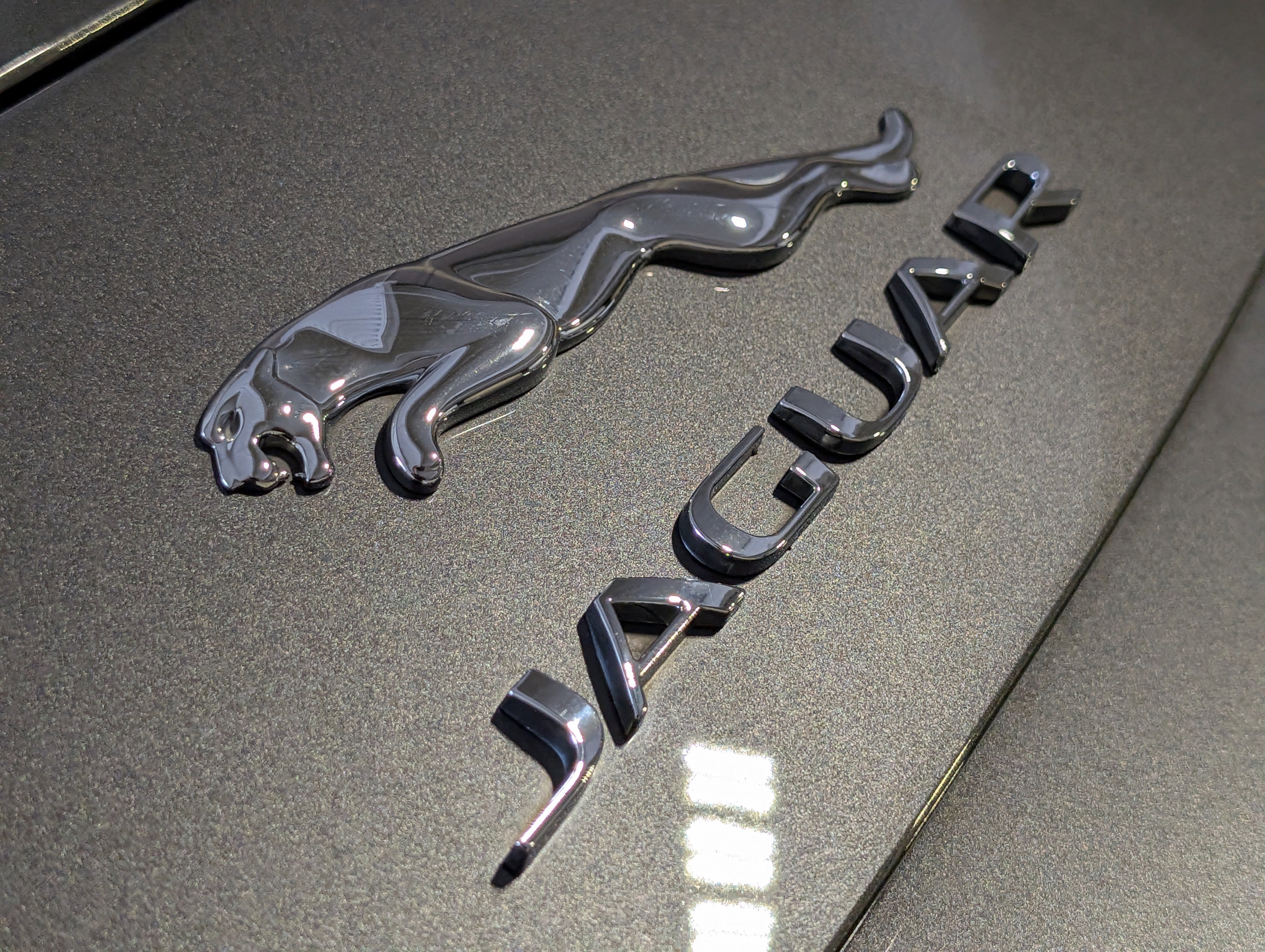 Used 2016 Jaguar F-TYPE Convertible image 18