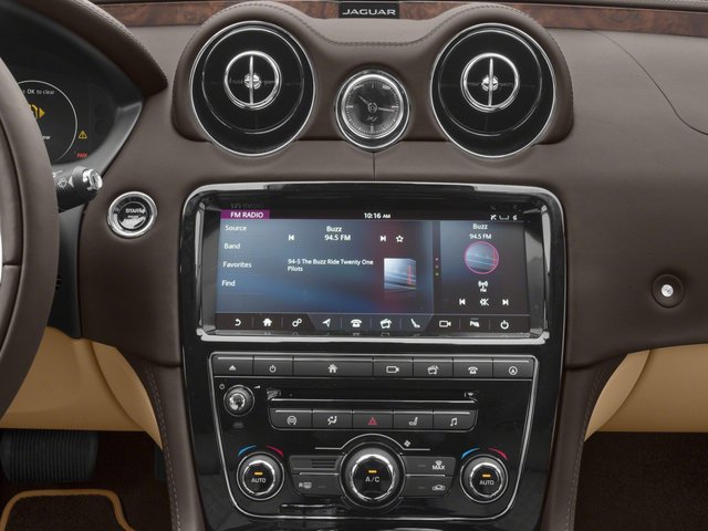 Used 2018 Jaguar XJ L Portfolio AWD/4WD image 10