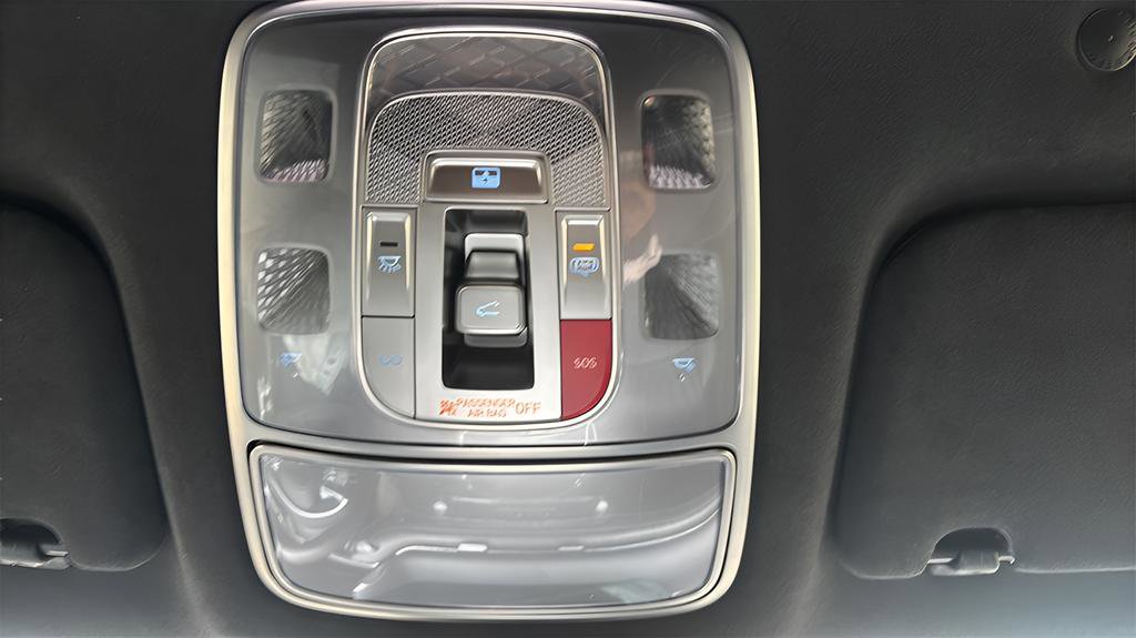 Used 2024 Genesis G90 3.5T image 29