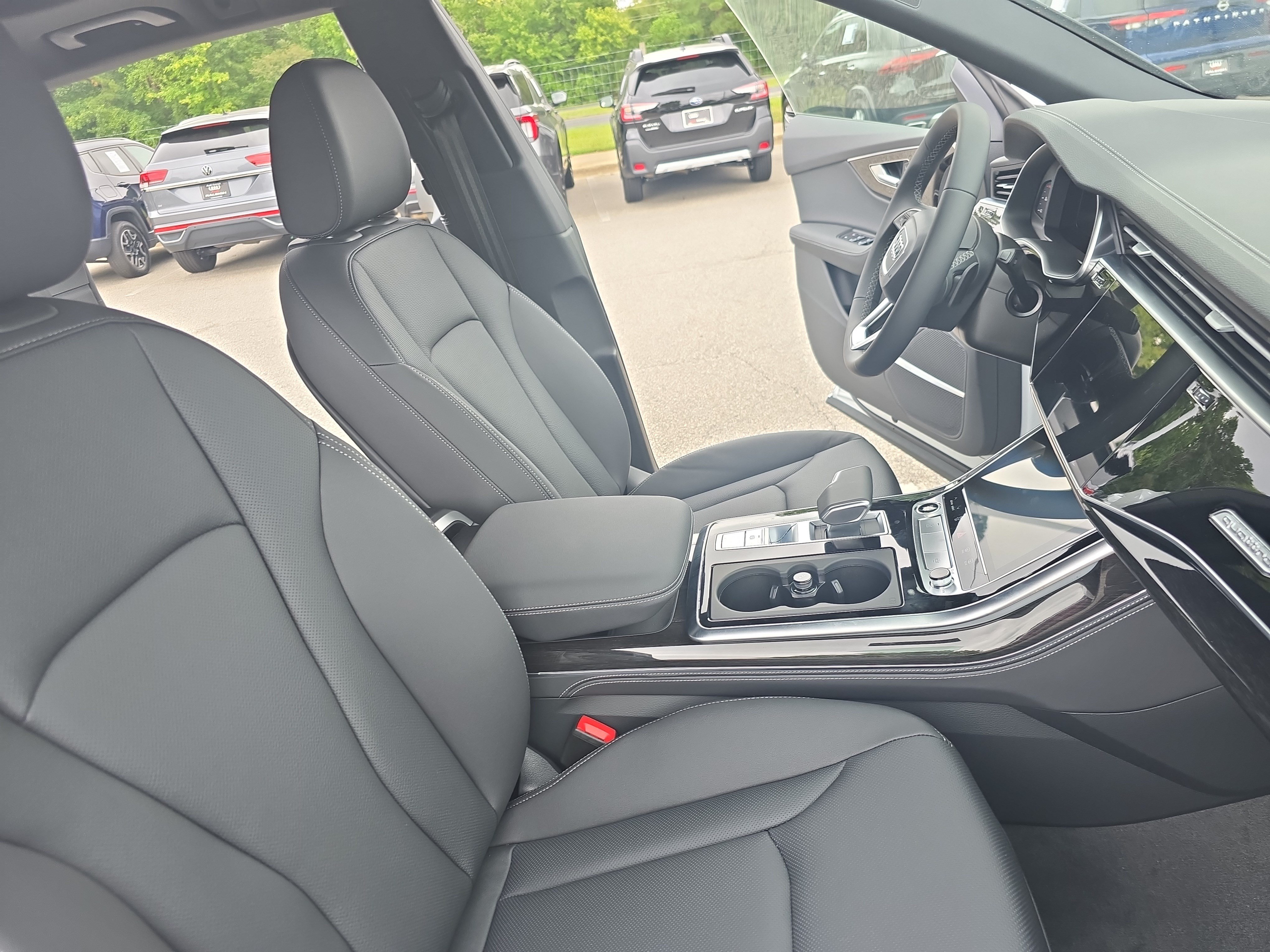 New 2027 Audi Q8 Premium Plus AWD/4WD image 10