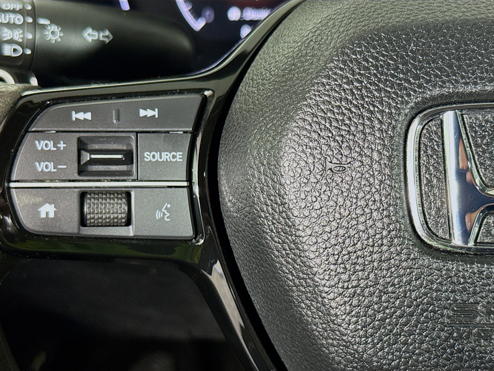 Used 2023 Honda Civic LX image 11