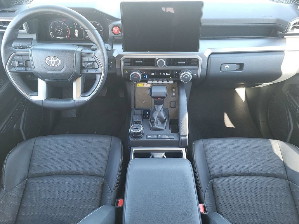 Used 2025 Toyota 4Runner TRD Off-Road Premium w/ Tow Technology Package AWD/4WD image 26
