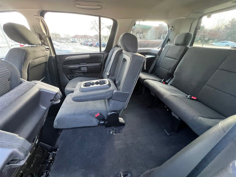 Used 2010 Nissan Armada SE image 20