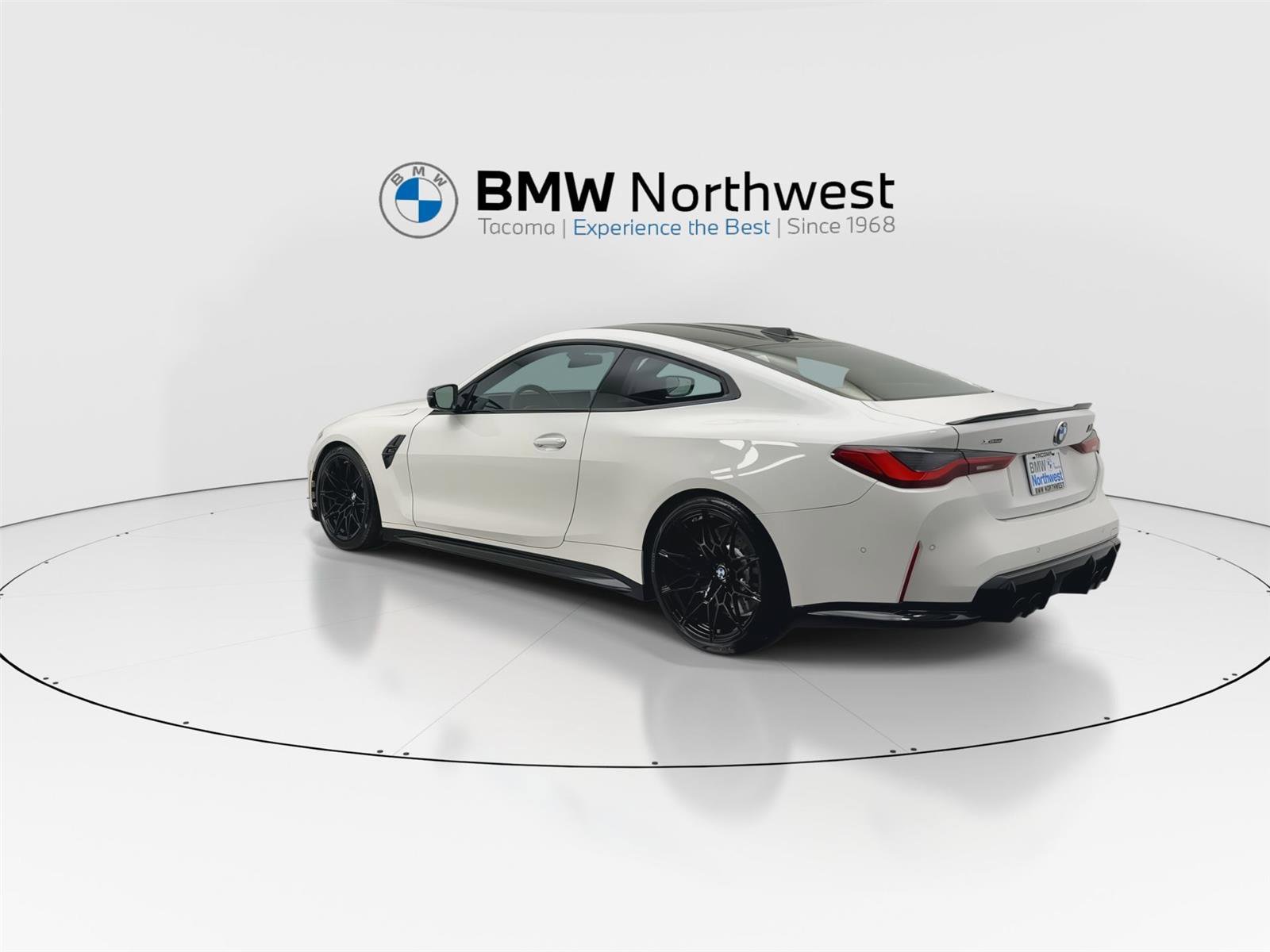 Used 2024 BMW M4 xDrive Competition w/ Executive Package image 12