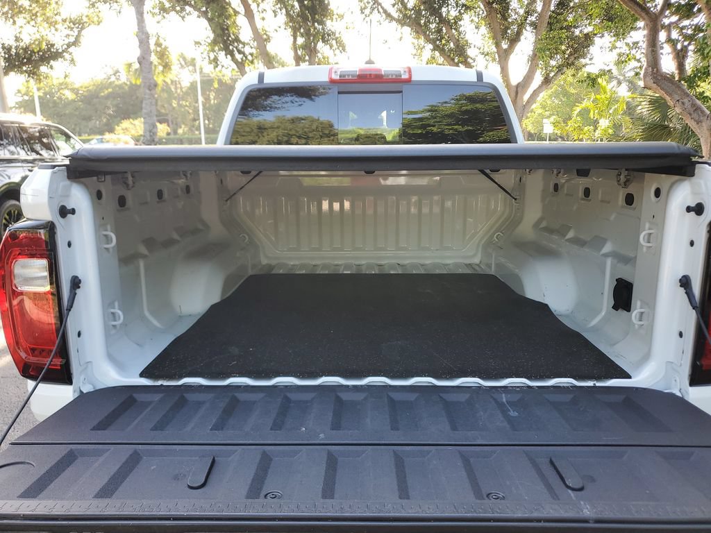 Certified 2024 GMC Canyon AT4 w/ Technology Package AWD/4WD image 26