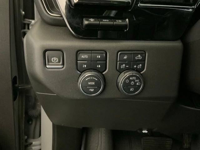 Used 2024 Chevrolet Silverado 1500 ZR2 w/ Technology Package AWD/4WD image 17