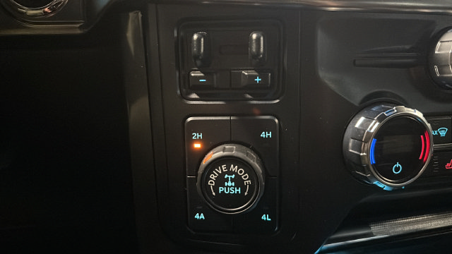 Used 2021 Ford F150 Lariat AWD/4WD image 26