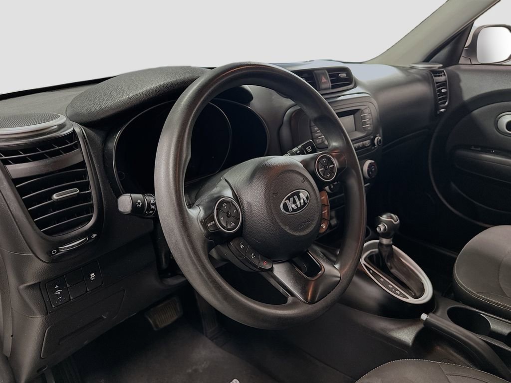 Used 2016 Kia Soul FWD image 10