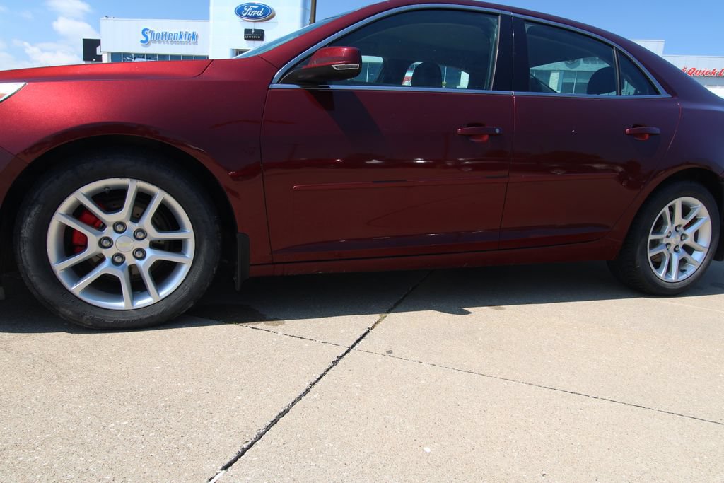 Used 2015 Chevrolet Malibu LT w/ Power Convenience Package FWD image 10