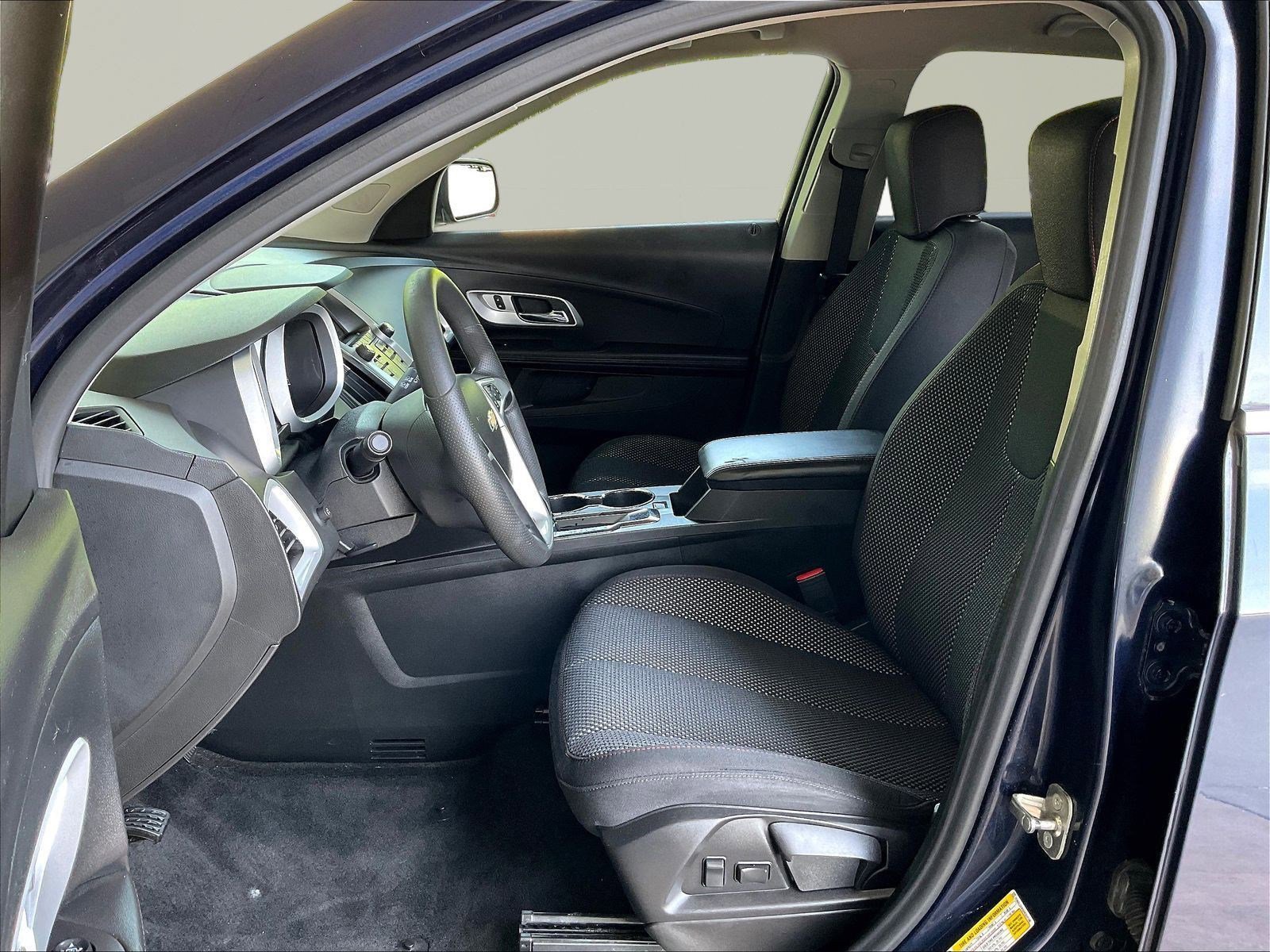 Used 2017 Chevrolet Equinox LT FWD image 21