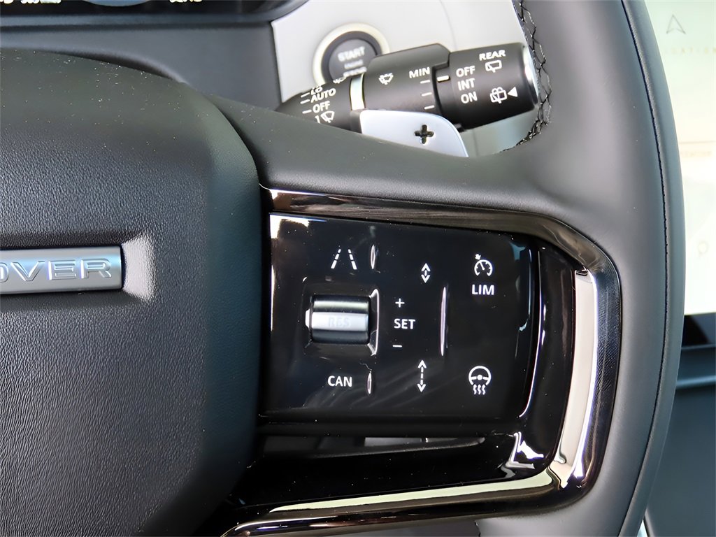 Used 2025 Land Rover Range Rover Velar Dynamic SE image 40