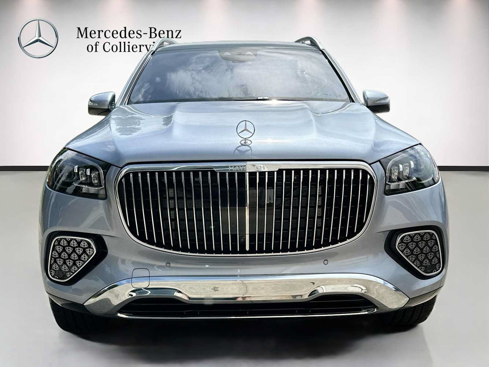 Used 2026 Mercedes-Benz Maybach GLS 600 4MATIC image 2