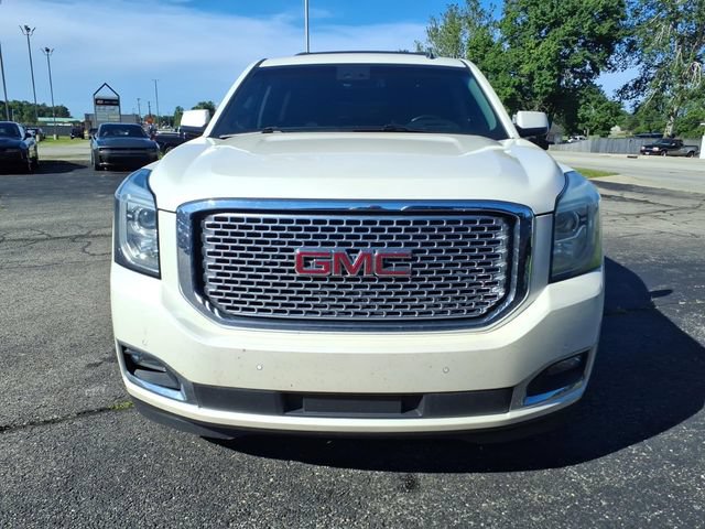 Used 2015 GMC Yukon XL Denali w/ Touring Package AWD/4WD image 2