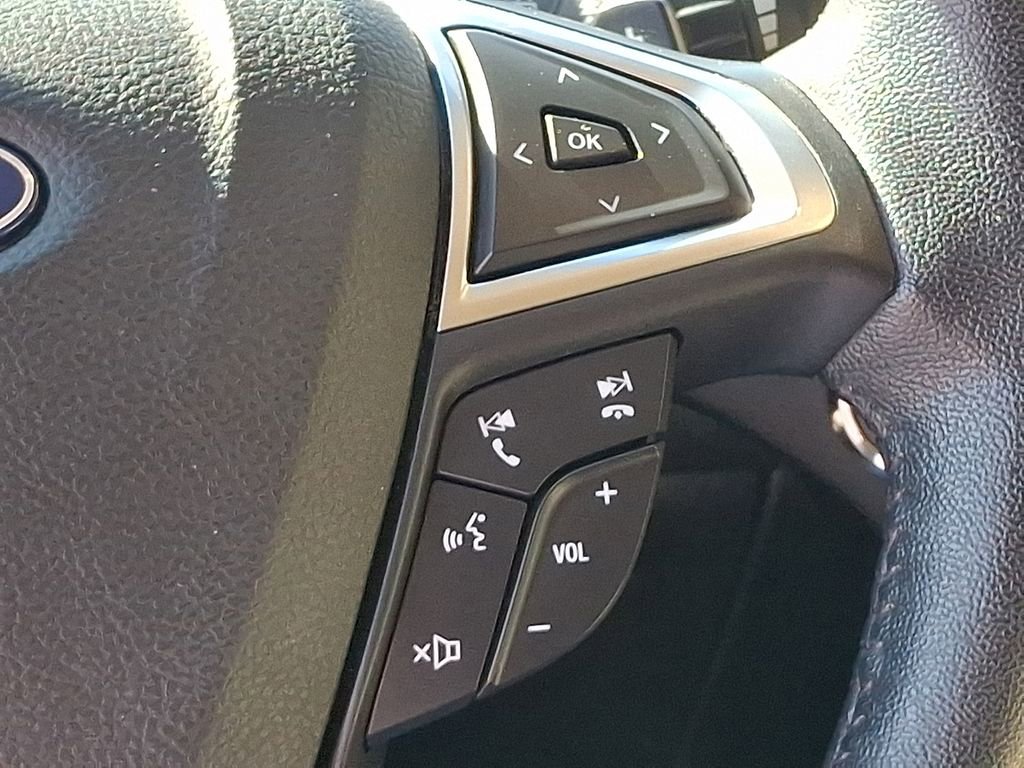 Used 2018 Ford Edge SEL w/ Equipment Group 201A image 22