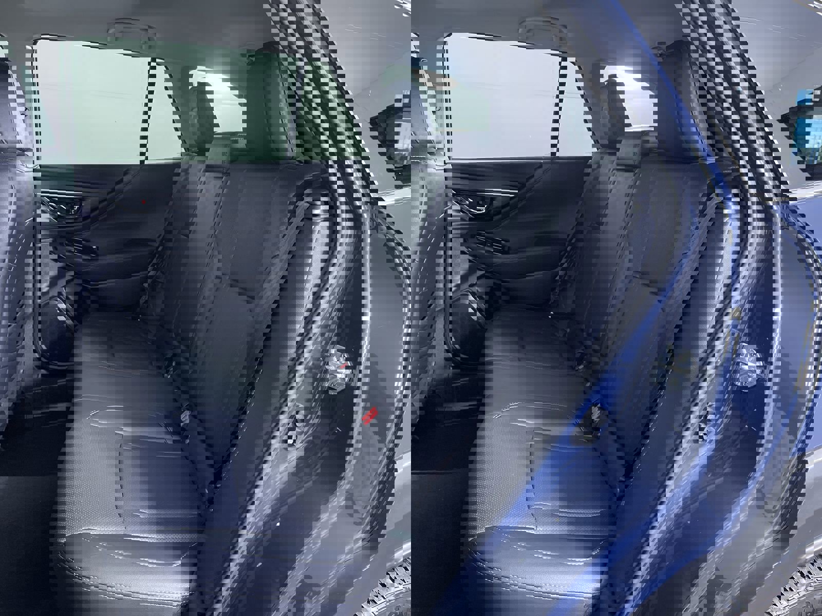 Used 2023 Subaru Outback Limited image 23