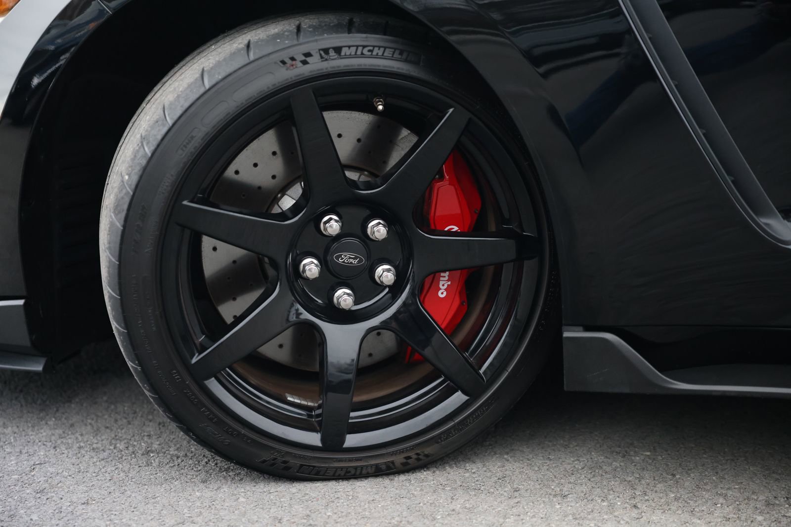 Used 2017 Ford Mustang Shelby GT350R w/ GT350R Equipment Group 920A image 42