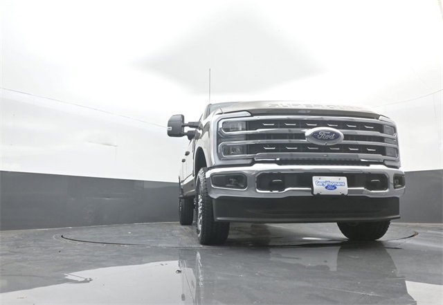 New 2026 Ford F250 Lariat w/ FX4 Off-Road Package image 31