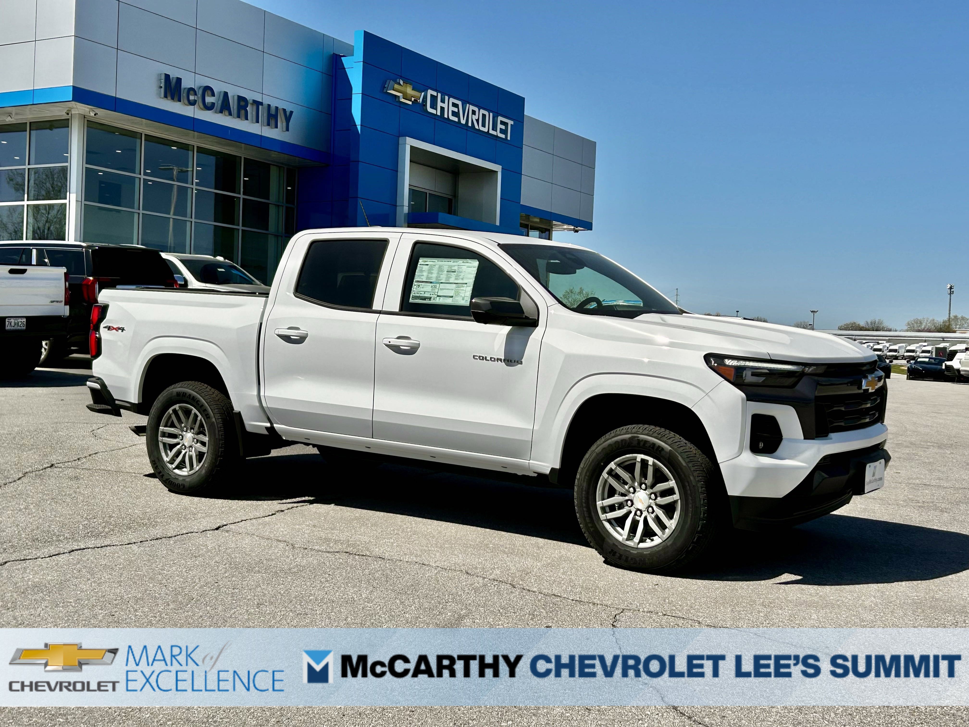 New 2025 Chevrolet Colorado LT w/ LT Convenience Package