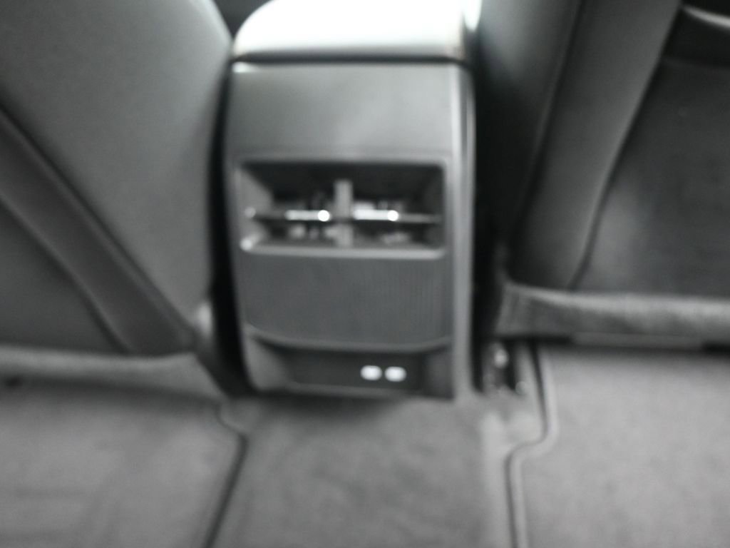 New 2026 Jeep Cherokee Limited AWD/4WD image 24