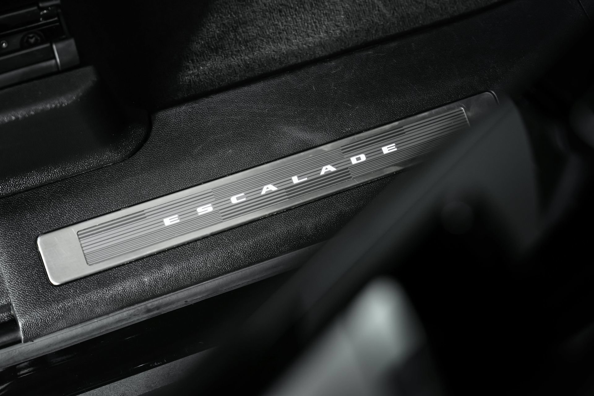 Used 2025 Cadillac Escalade V w/ LPO, Floor Liner Package AWD/4WD image 80