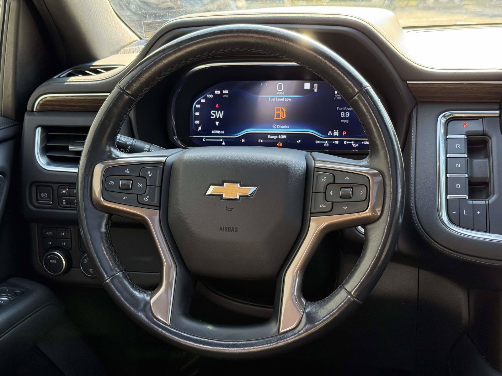 Certified 2022 Chevrolet Tahoe High Country AWD/4WD image 9