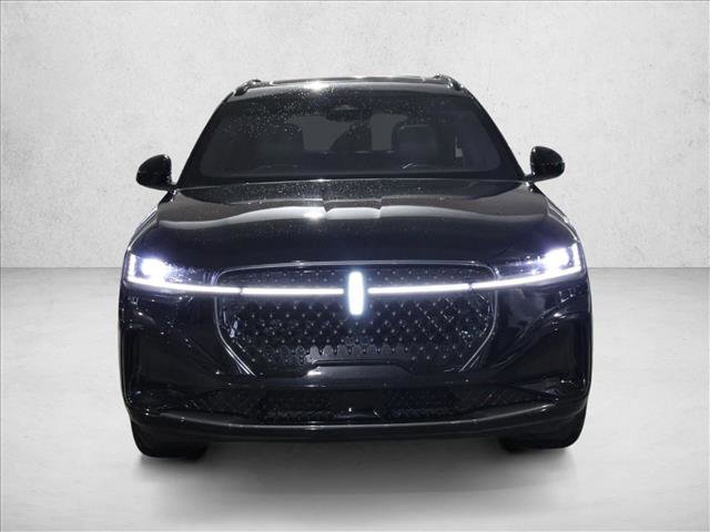 Used 2024 Lincoln Nautilus Reserve w/ Equipment Group 202A image 3