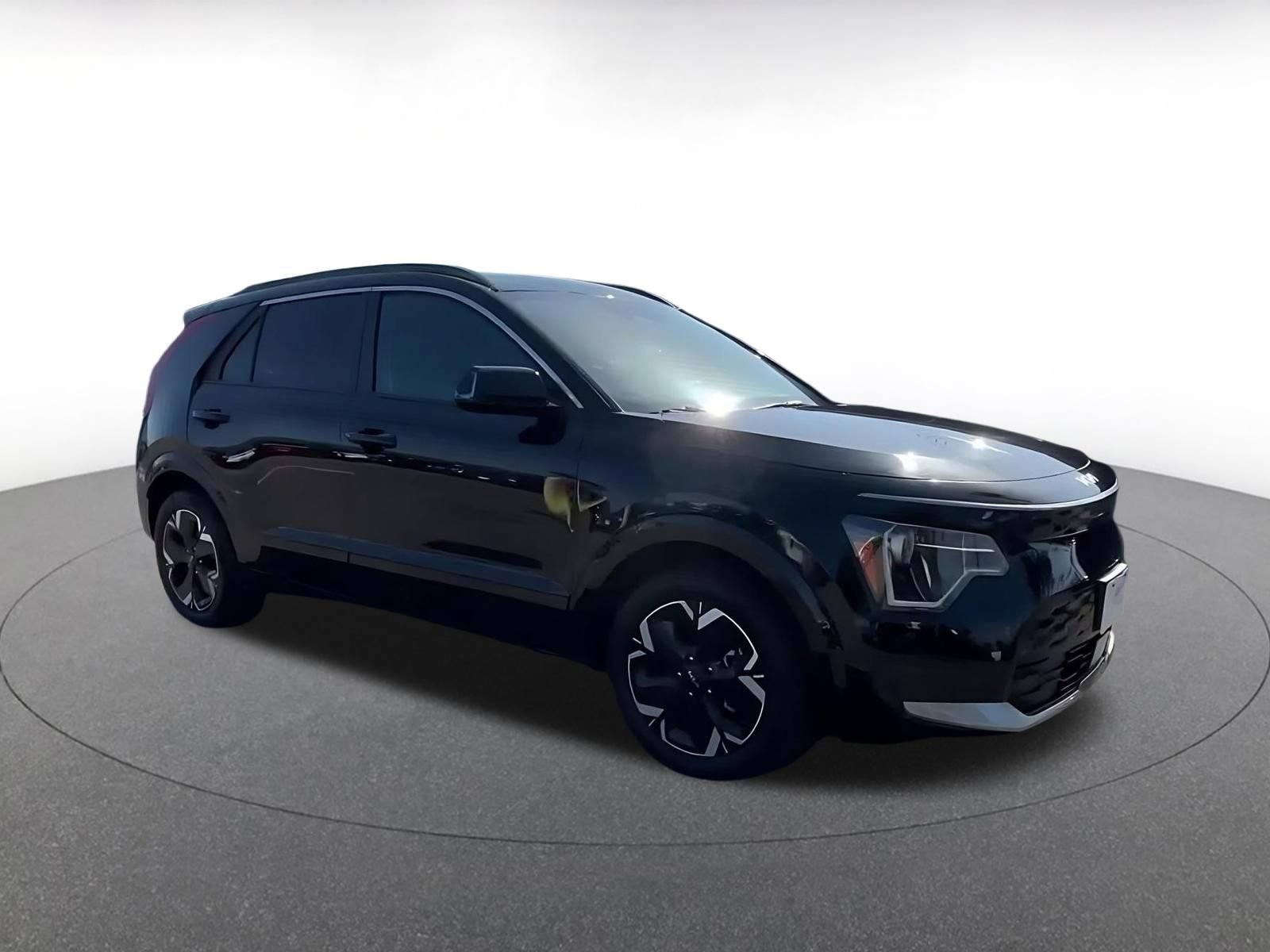 Used 2024 Kia Niro Wind FWD video 2